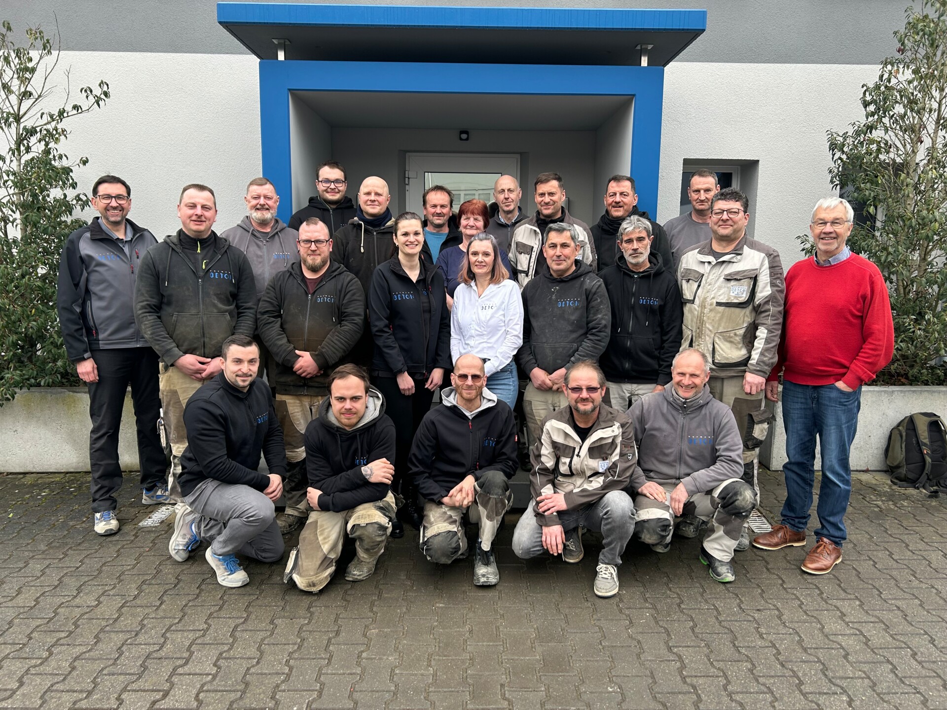 Hofmann-Team-bg Hofmann-Team-bg